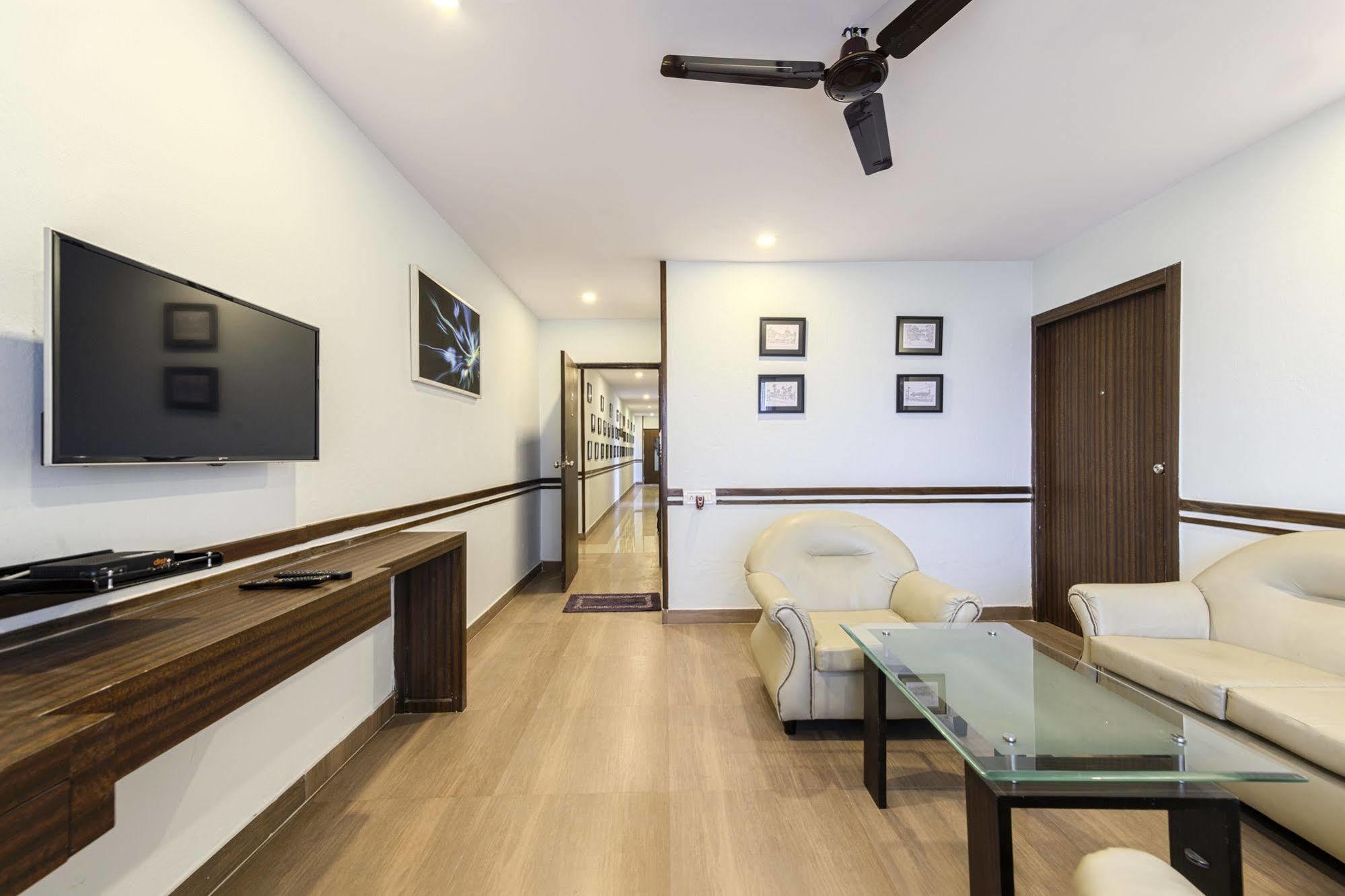 Treebo Stay Calcutta Exterior foto